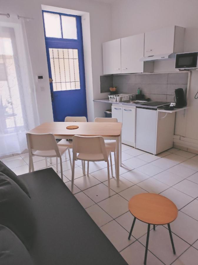Appartement Cosy En Centre Centre-Ville . . . Nîmes Esterno foto
