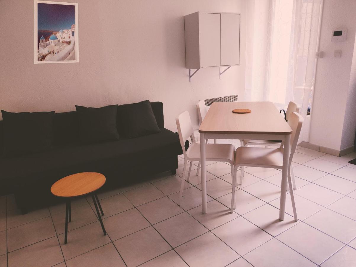 Appartement Cosy En Centre Centre-Ville . . . Nîmes Esterno foto